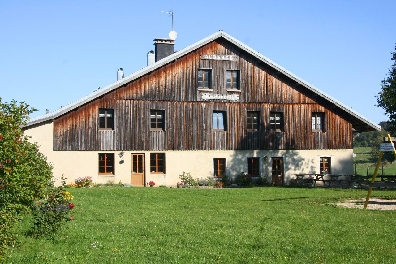 Auberge De La Perdrix Hauterive-la-Fresse Екстер'єр фото
